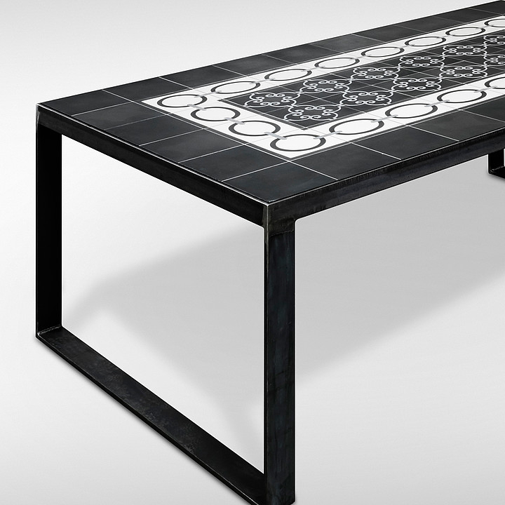 Fliesenmöbel & -tische | S+TILE