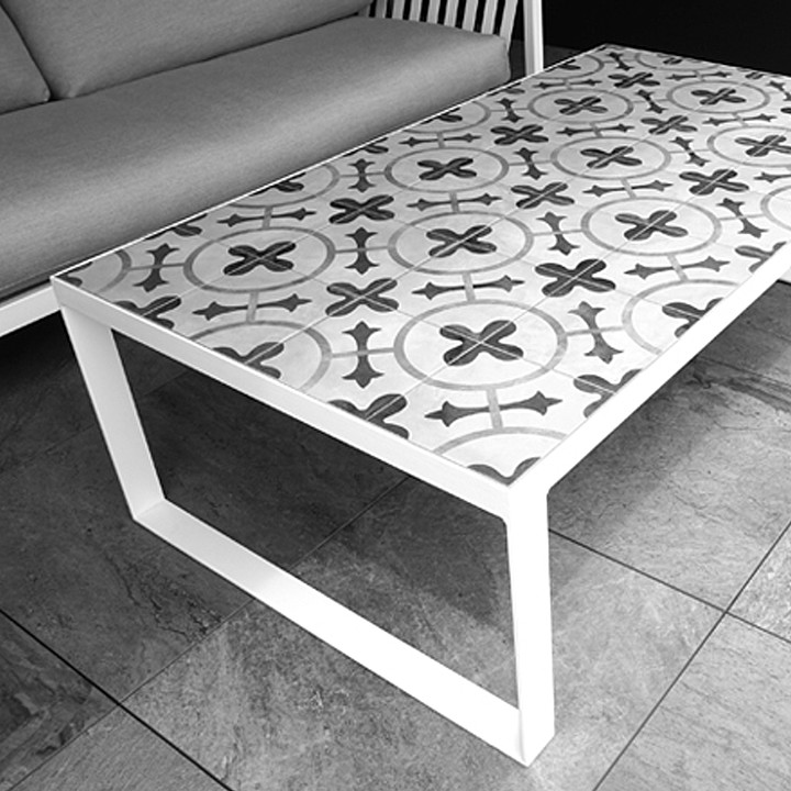 Fliesenmöbel & -tische | S+TILE